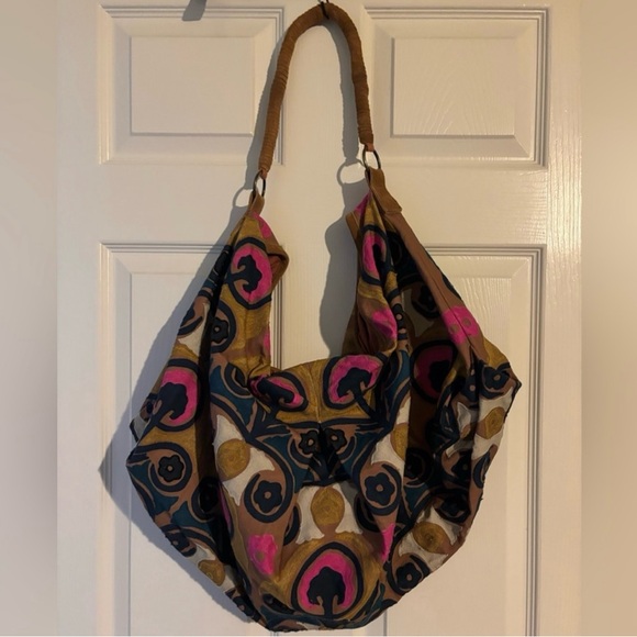 NWT FREE PEOPLE Hypnotized
Slouchy Tote - Picture 5 of 7